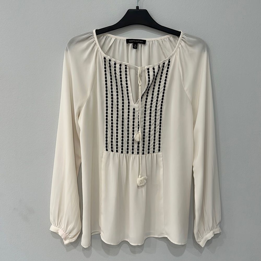 Banana Republic Blouse Women Embroidered Ivory Pleated Boho Top Sz XS